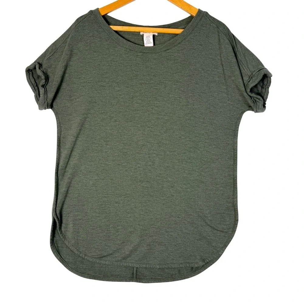 Matty M Olive Green Dolman Sleeve Tunic Top Women's Size M‎ Curved Hem So Soft!